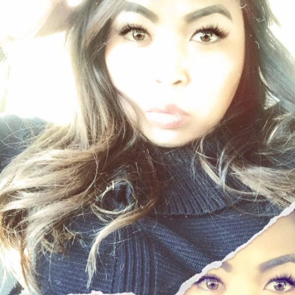 Meet your Posher, Sareang - Picture 1 of 1